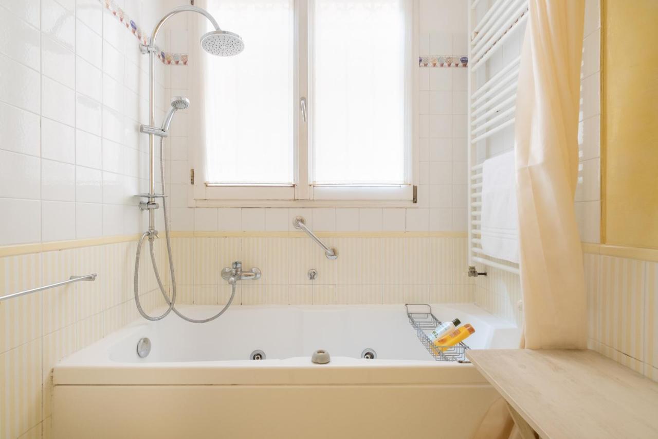 Casa Ilaria Bed & Breakfast Bologna Ngoại thất bức ảnh