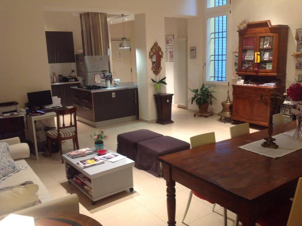 Casa Ilaria Bed & Breakfast Bologna Ngoại thất bức ảnh